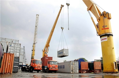 Xuất khẩu vẫn loay hoay bài toán phụ thuộc Trung Quốc và khu vực FDI