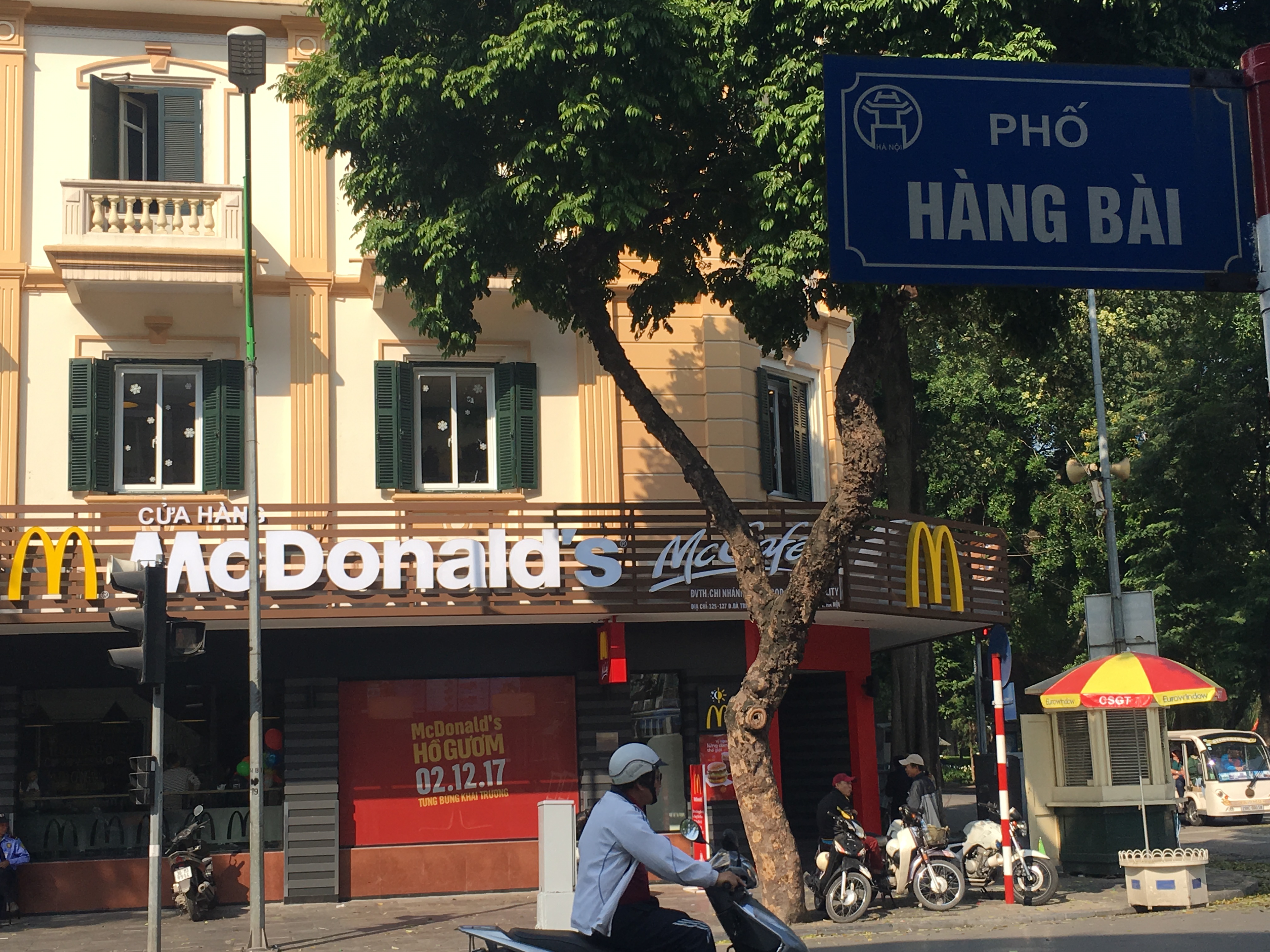 Sôi động thị trường đồ ăn nhanh Việt Nam 1