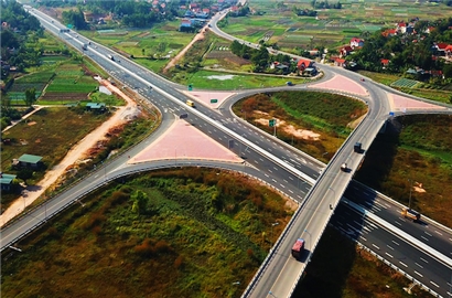 Hạ tầng đột phá hút nhà đầu tư đến Quảng Ninh