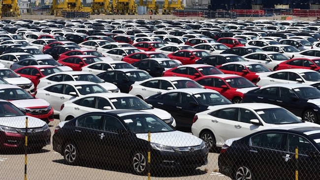 Gần 3.500 ô tô nhập khẩu về Việt Nam trong tuần qua