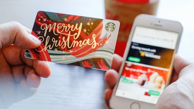 Starbucks Việt Nam ra mắt thẻ và ứng dụng di động thanh toán thay thế tiền mặt