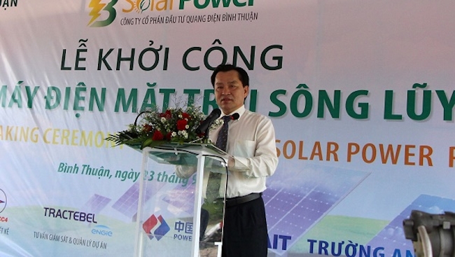 Bình Thuận khởi công nhà máy điện mặt trời 1.000 tỷ đồng