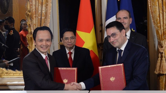 Việt Nam ký 29 thoả thuận hợp tác hàng tỷ USD với Pháp