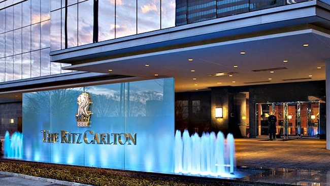 Đằng sau sức hút của thương hiệu trăm tuổi Ritz-Carlton