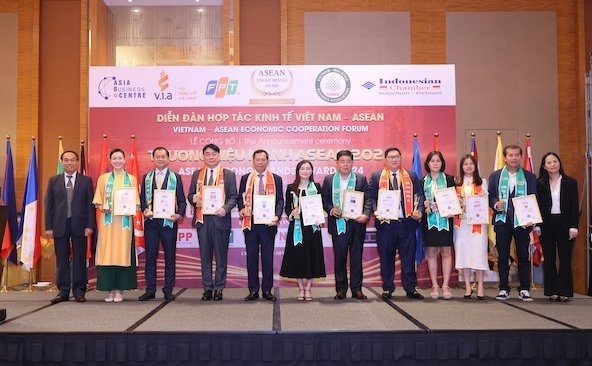 Kim Oanh Group nhận ba giải thưởng tại ASEAN Strong Brands Award 2024
