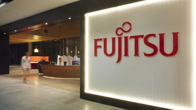 Fujitsu bán mảng kinh doanh điện thoại di động