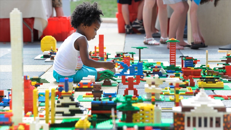 Lego cắt giảm 1.400 lao động trên toàn cầu