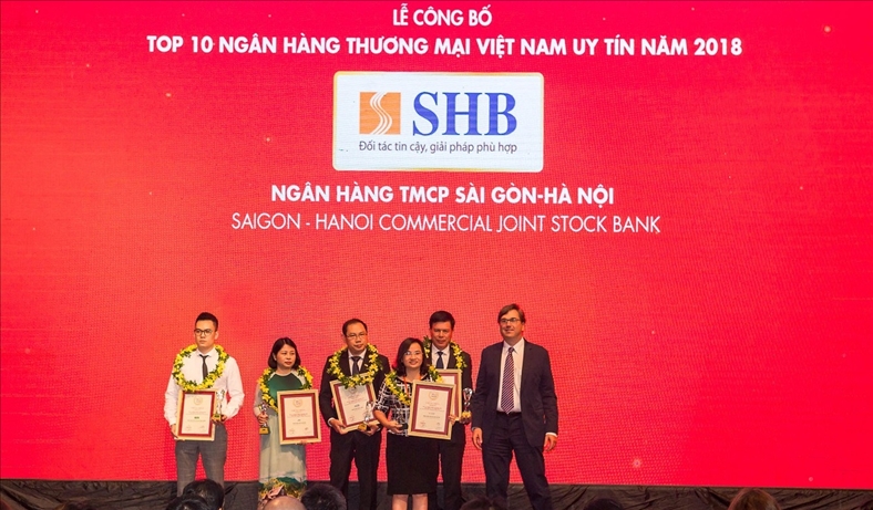 3 năm liên tiếp, SHB khẳng định vị thế vững chắc trong top 10 ngân hàng Việt Nam uy tín