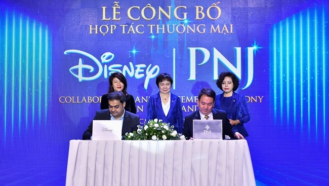 PNJ hợp tác Walt Disney tạo dòng sản phẩm cổ tích