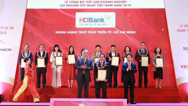Top 10 doanh nghiệp lợi nhuận tốt nhất Việt Nam năm 2019 gọi tên các ngân hàng nào?