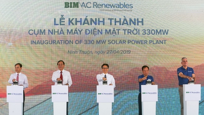Khánh thành cụm nhà máy điện mặt trời lớn nhất Đông Nam Á