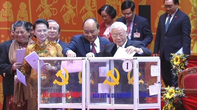 Tổng bí thư Nguyễn Phú Trọng tái đắc cử Trung ương khóa mới
