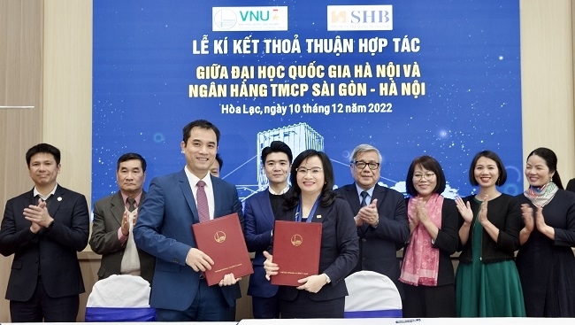SHB và Đại học quốc gia Hà Nội ký kết hợp tác toàn diện
