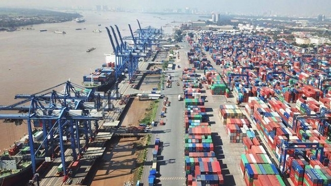 7 hiệp hội kiến nghị TP.HCM lùi ngày thu phí cảng biển sang năm 2023