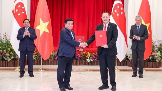 Việt Nam và Singapore thiết lập quan hệ đối tác kinh tế số và kinh tế xanh