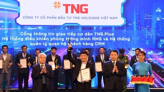 TNG Holdings Vietnam được vinh danh Doanh nghiệp chuyển đổi số xuất sắc năm 2022