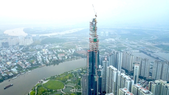 Coteccons cất nóc toà nhà cao nhất Việt Nam