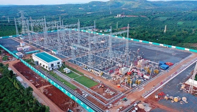 Trungnam Group đóng điện đường dây 500kV tại dự án điện gió Ea Nam 400MW