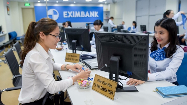 Eximbank thuộc nhóm huy động tiền gửi “kém” nhất trong số các ngân hàng niêm yết