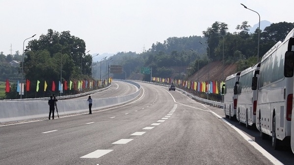 Thông xe kỹ thuật tuyến cao tốc Bắc Giang - Lạng Sơn