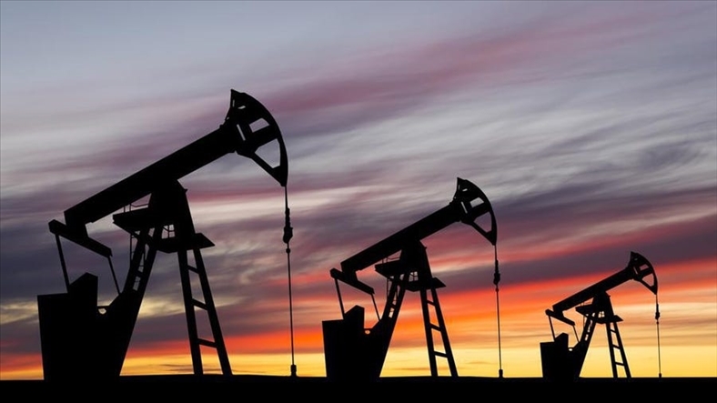 Kinh tế thế giới trên bờ vực suy thoái vì giá dầu leo thang