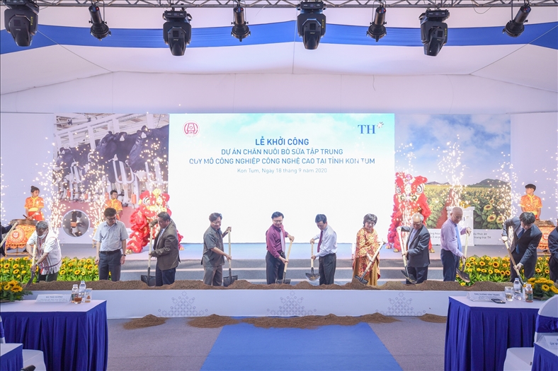 Tập đoàn TH khởi công Dự án chăn nuôi bò sữa công nghệ cao lớn nhất Tây Nguyên