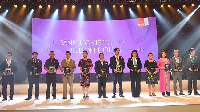 HDBank lần đầu lọt Top 50 công ty kinh doanh hiệu quả nhất Việt Nam