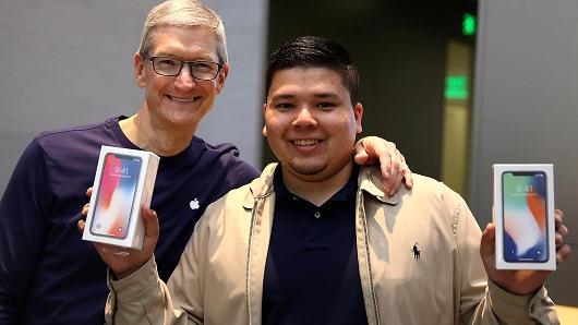 Apple mở bán iPhone X tại 14 quốc gia mới nhân dịp Lễ Tạ ơn và Ngày thứ Sáu Đen