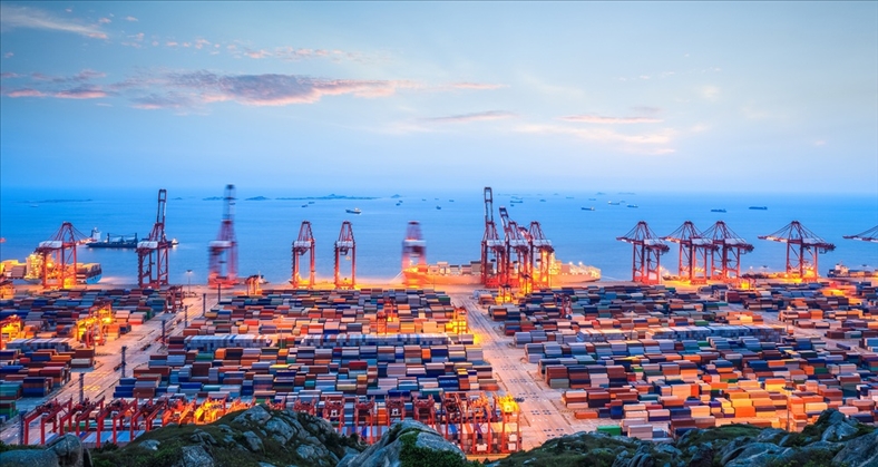 Trung Quốc: Từ 'công xưởng thế giới' đến 'đại gia nhập khẩu'