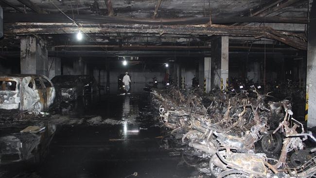 Tầng hầm chung cư: 'Quả bom cháy' nguy hiểm đang bị xem nhẹ