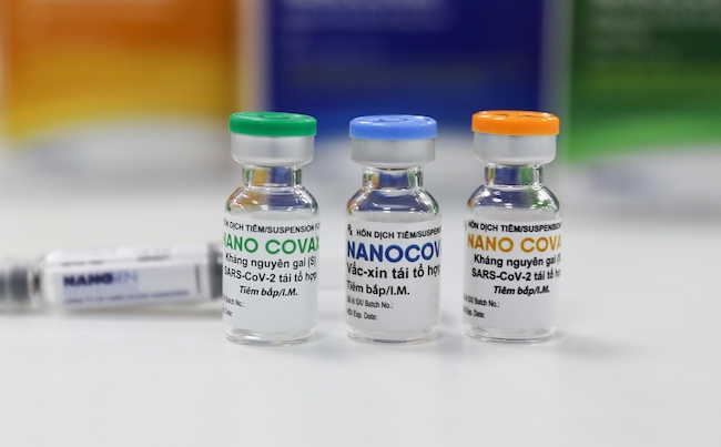 Xem xét cấp phép có điều kiện cho vaccine Nanocovax