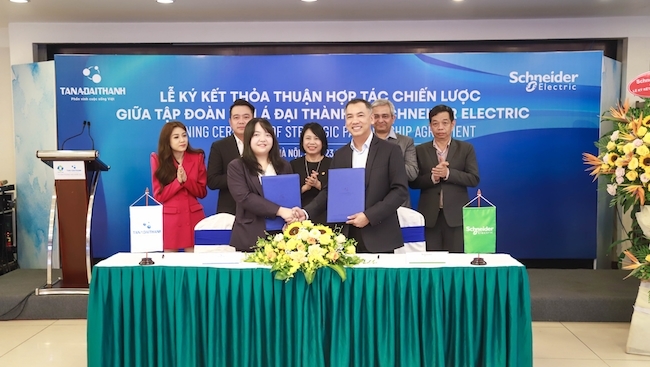 Tân Á Đại Thành hợp tác Schneider Electric xây dựng giải pháp cho khu đô thị thông minh