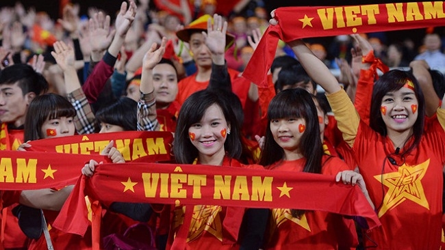 Nhiều người bị lừa đi tour sang Trung Quốc cổ vũ bóng đá