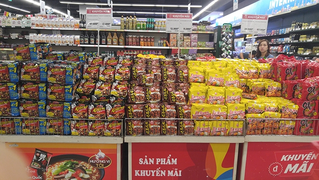 Hàng Việt ngày càng 'teo tóp' trong các đại siêu thị