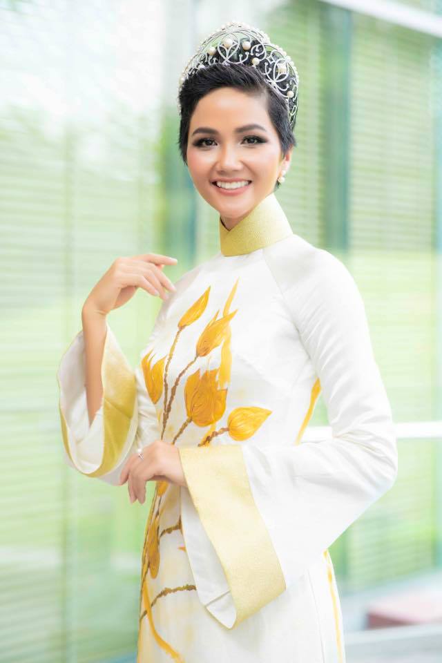 Hoa hậu H’hen Niê: Thống nhất trong hành trình xây dựng và quản trị hình ảnh 