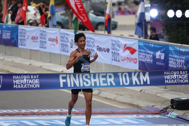 Tổ chức thành công giải Marathon quốc tế di sản vịnh Hạ Long 2020