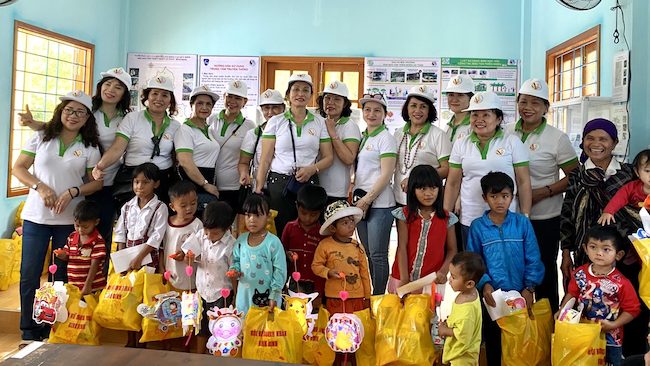 Hội nữ doanh nhân Bình Định lan toả tình yêu và sự tử tế mùa trung thu 2