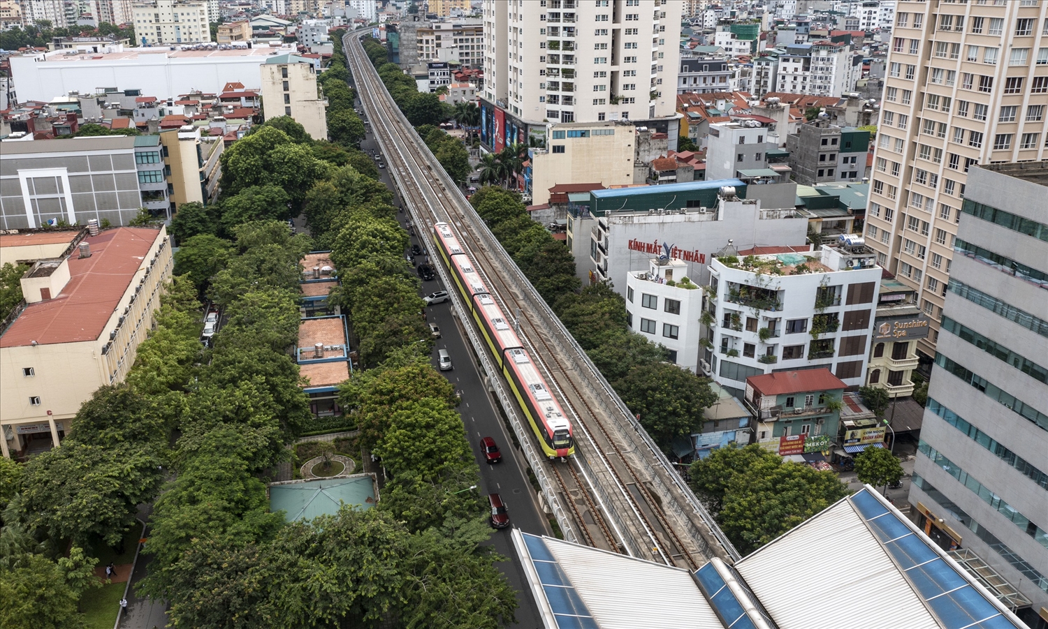 Hoàn tất công việc xây dựng, lắp đặt 8 nhà ga dự án Metro Nhổn - ga Hà Nội.