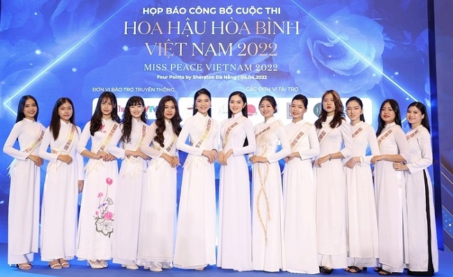 Các cuộc thi hoa hậu ở Việt Nam: Tranh chấp một cái tên
