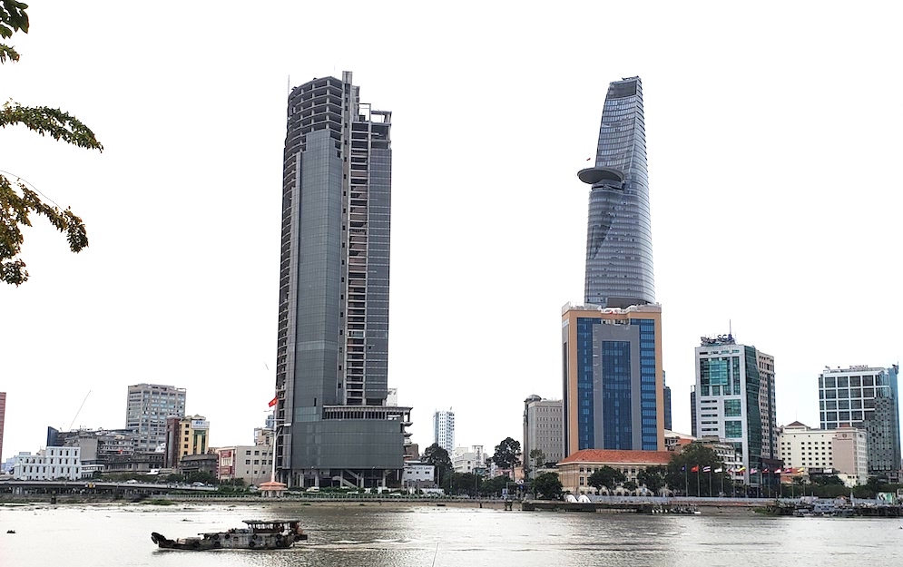Saigon One Tower đang ‘hồi sinh’ sau 10 năm bỏ hoang