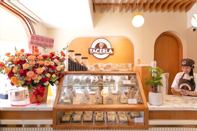 Tacerla Cafe & Bakery – không gian cà phê mới mẻ giữa lòng Phước Hải