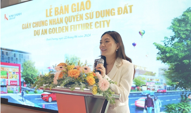 Kim Oanh Group bàn giao giấy chứng nhận quyền sử dụng đất dự án Golden Future City