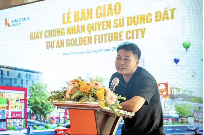 Kim Oanh Group bàn giao giấy chứng nhận quyền sử dụng đất dự án Golden Future City 2
