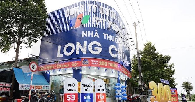 FPT Retail tăng gấp đôi vốn góp vào chuỗi Long Châu