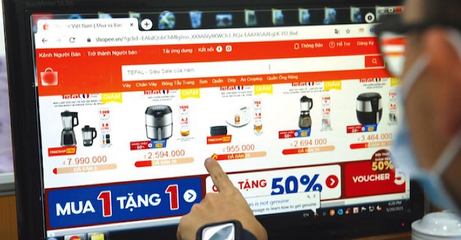 Bất cập trong thu thuế thương mại điện tử tại Việt Nam