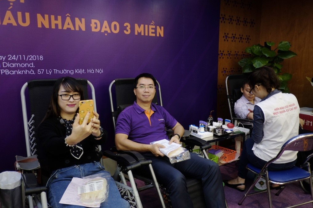 Hàng ngàn nhân viên TPBank trên cả nước tham gia hiến máu nhân đạo 2