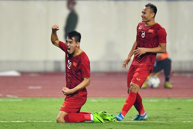 Nhìn từ chiến thắng UAE: Nền tảng thể lực là bệ phóng cho đội tuyển Việt Nam