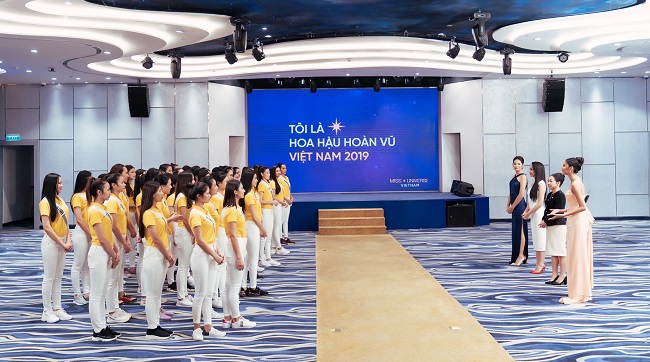 Nam A Bank tư vấn kỹ năng kinh doanh cho Top 60 Hoa hậu hoàn vũ Việt Nam 2019 2