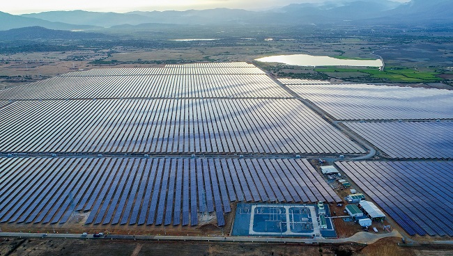 Khánh thành cụm nhà máy điện mặt trời lớn nhất Đông Nam Á 1