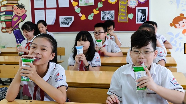 1 triệu trẻ ở Hà Nội tham gia chương trình Sữa học đường trong năm học 2018 - 2019 2